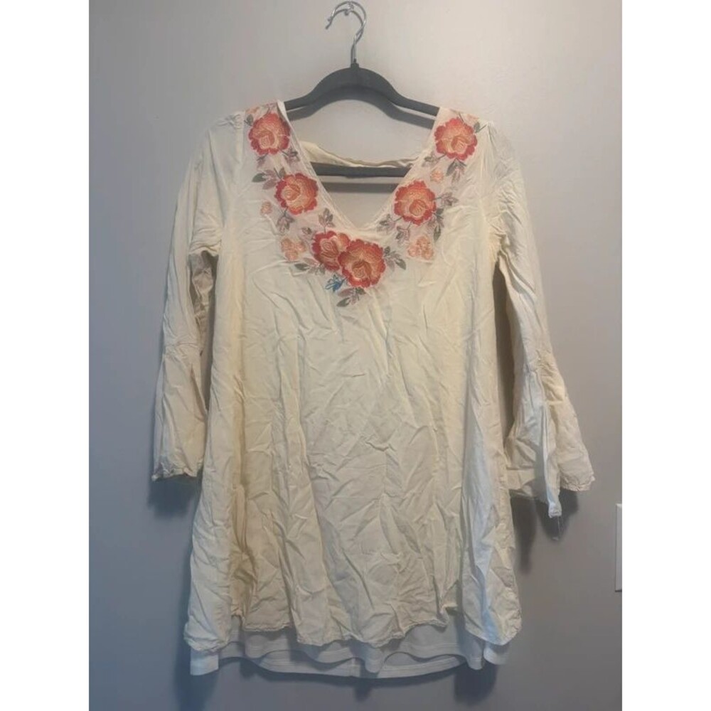 Altar’d State Bell Sleeved Embroidered Dress Size Small